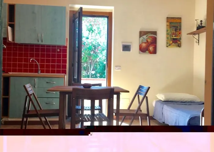 شقة In Mit Privatem Garten By Interhome فيستَ